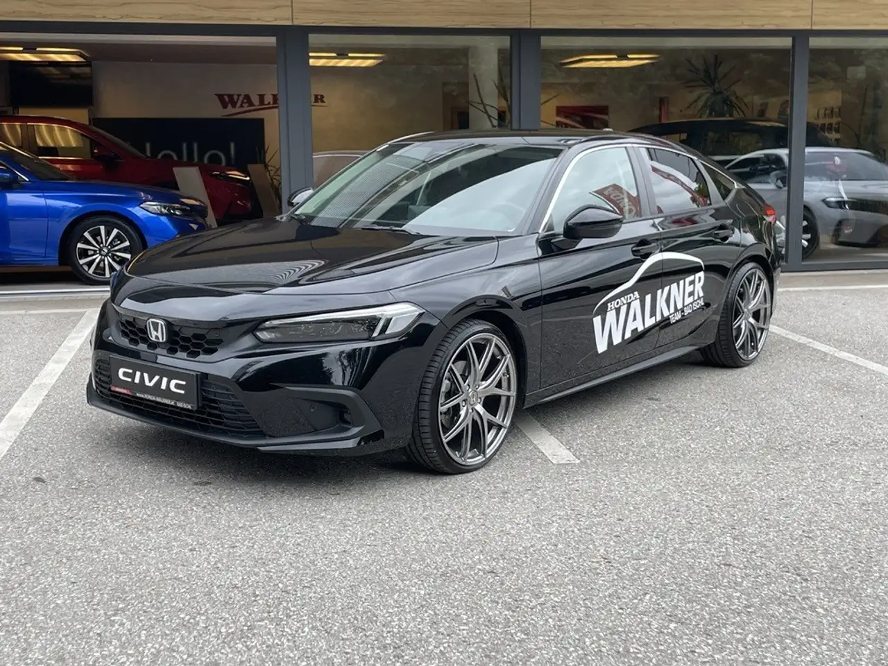 Civic2.0 i-MMD Hybrid Elegance e-CVT Aut.