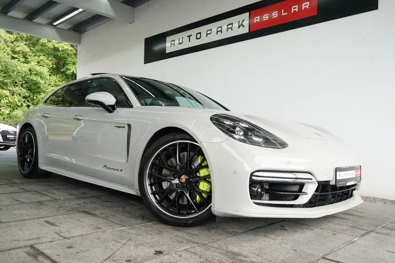 PanameraST 4E-Hybrid Platinum/SportDesign/Kreid