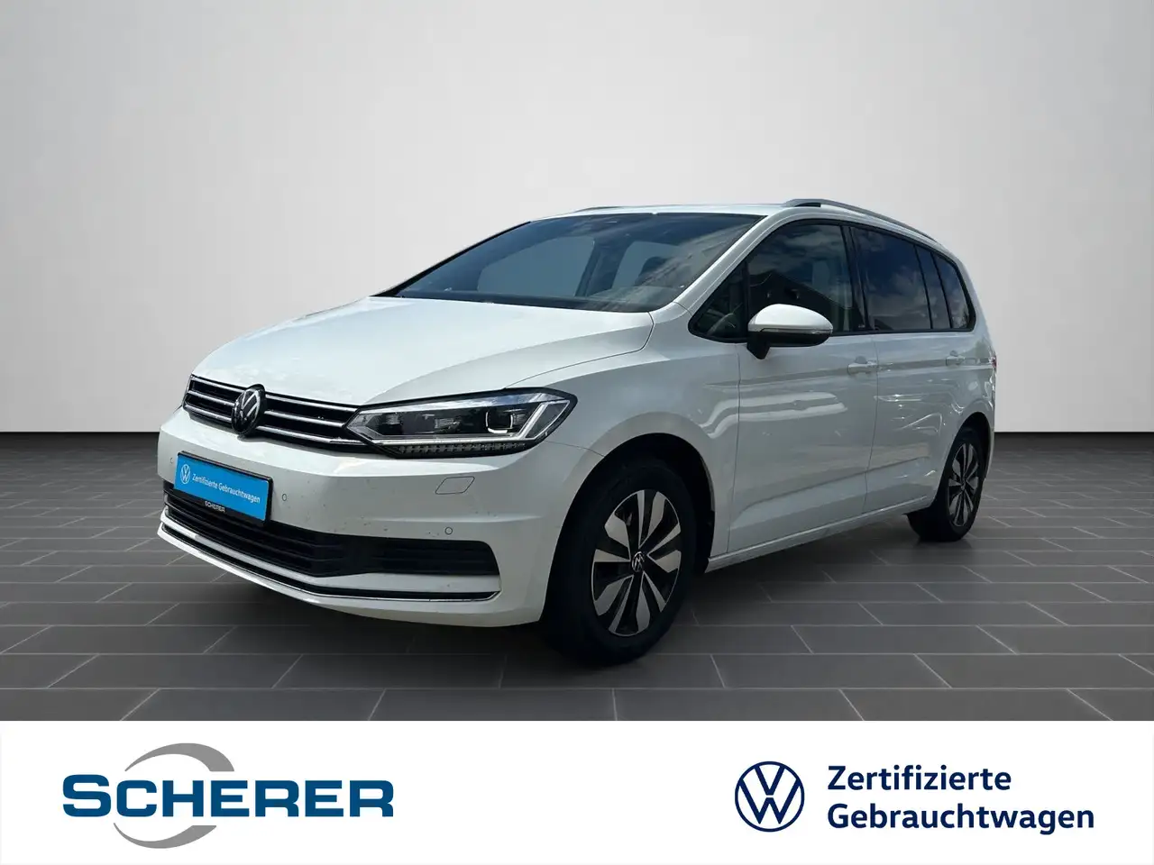 Touran1.5 TSI Move DSG 7-Sitzer AHK NAVI RFK