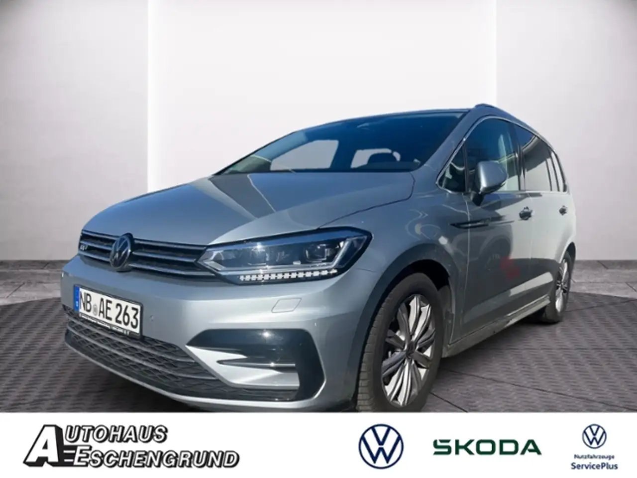 Touran1.5 TSI DSG HIGHLINE IQ.DRIVE LED R-LINE KAMERA