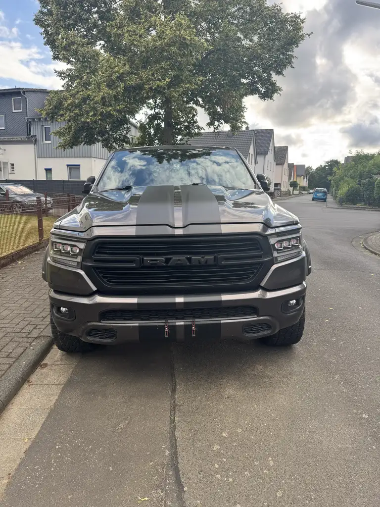 RAMBighorn 5.7 liter V8