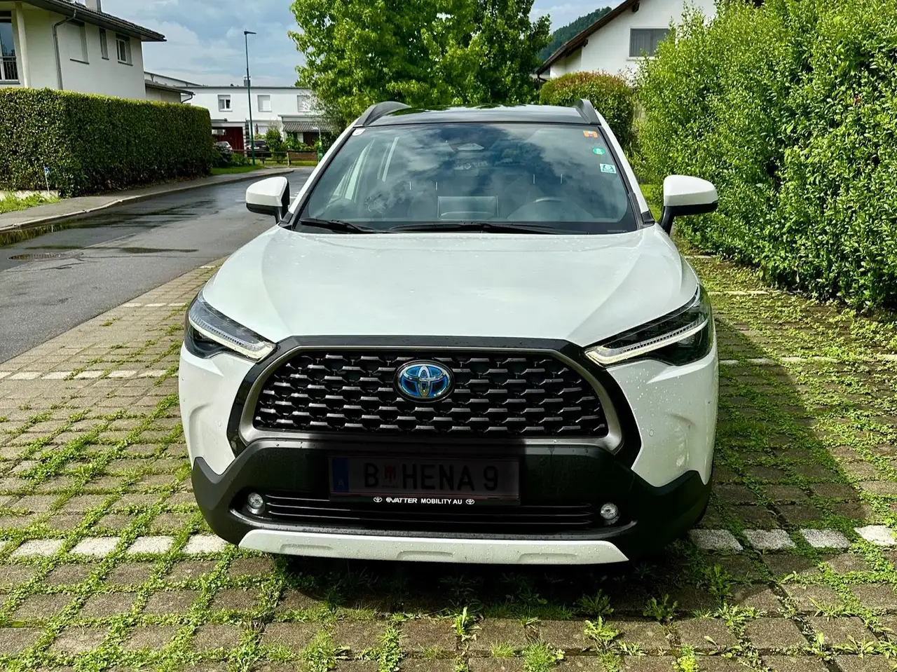 Corolla CrossCorolla Cross 2,0 Hybrid Design 2WD Design