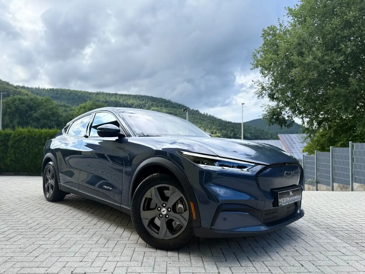 Mustang Mach-E99 KW-H Pano-LED-Kamera-AHK-B&O