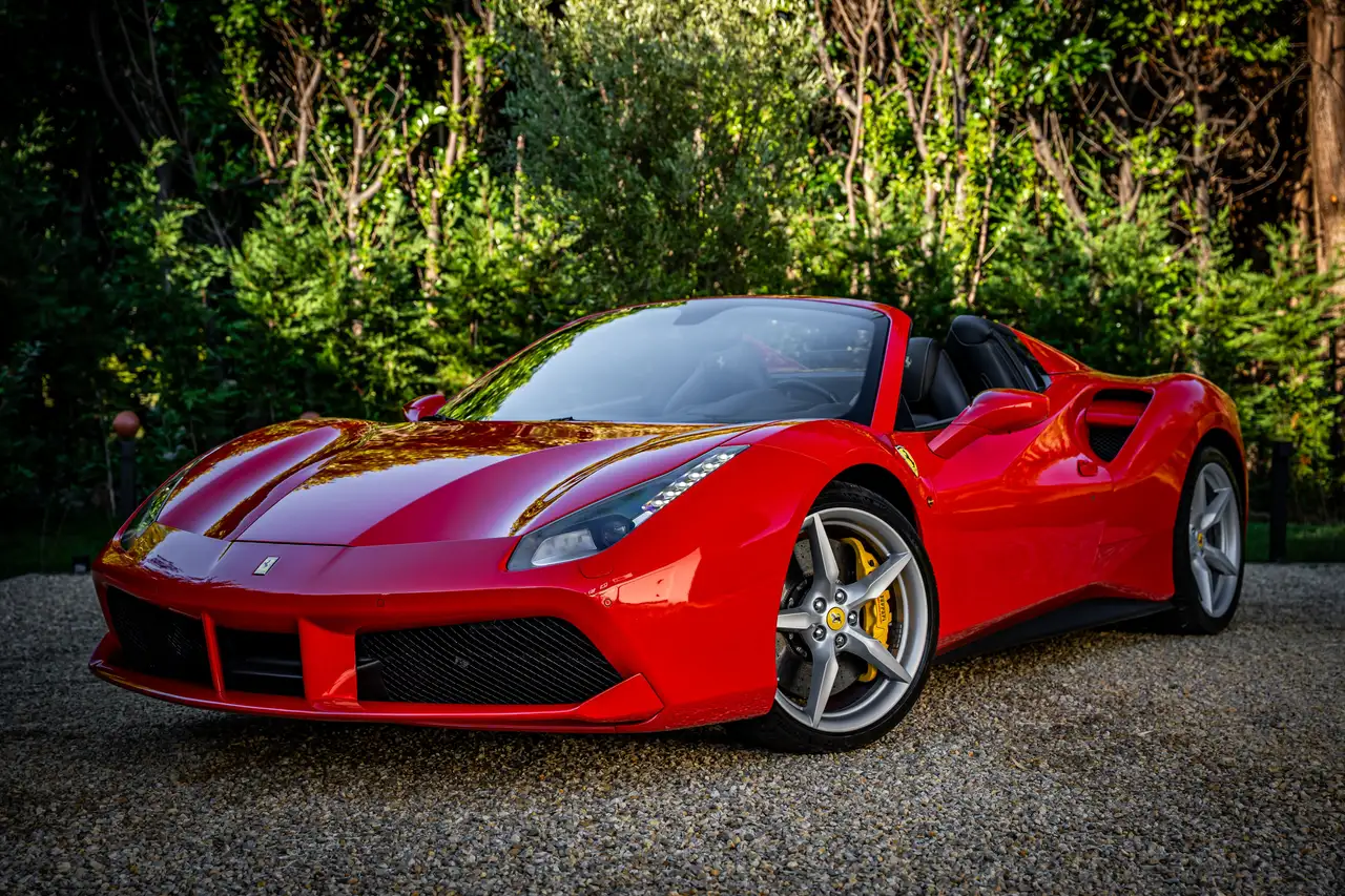 488488 Spider 3.9 Turbo V8 F1