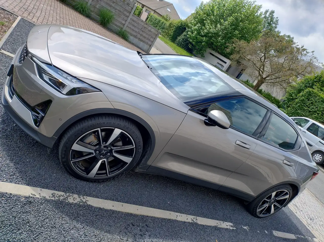 2Polestar 2 Dual Motor 78kWh