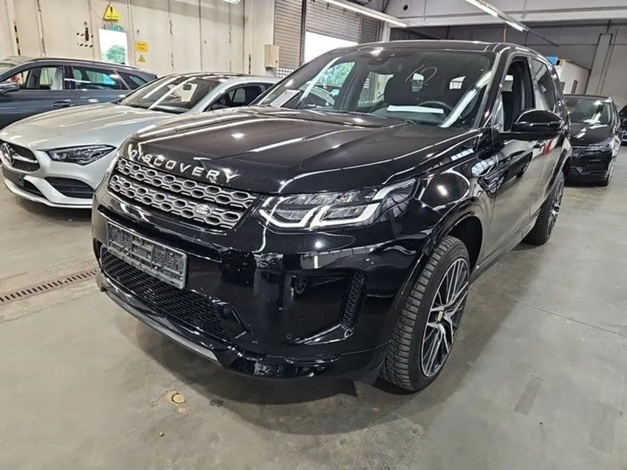 Discovery SportAWD R-DYNAMIC**7-Sitzer**