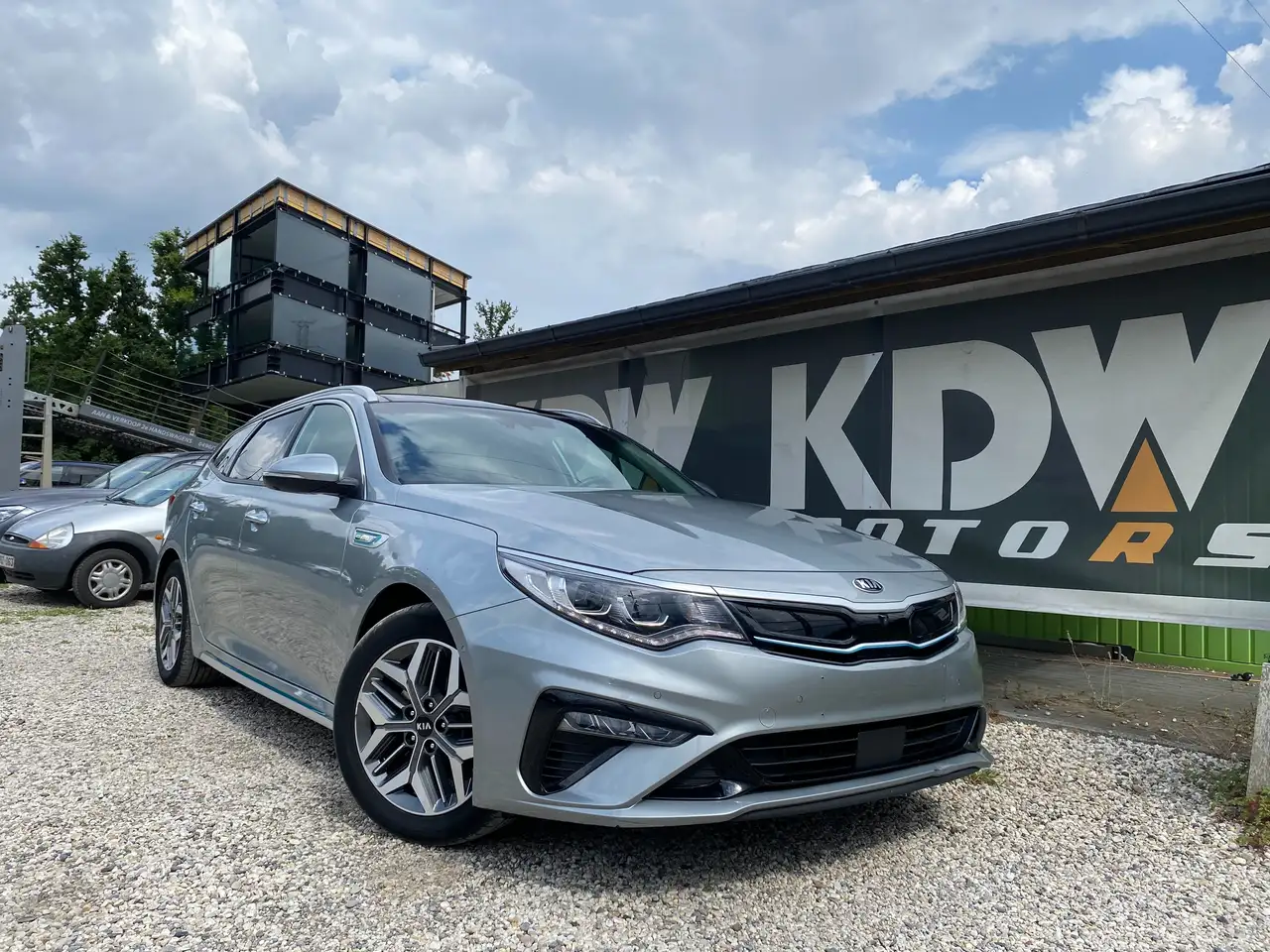OptimaOptima Sportswagon 2.0 GDI Plug-In Hybrid Attract