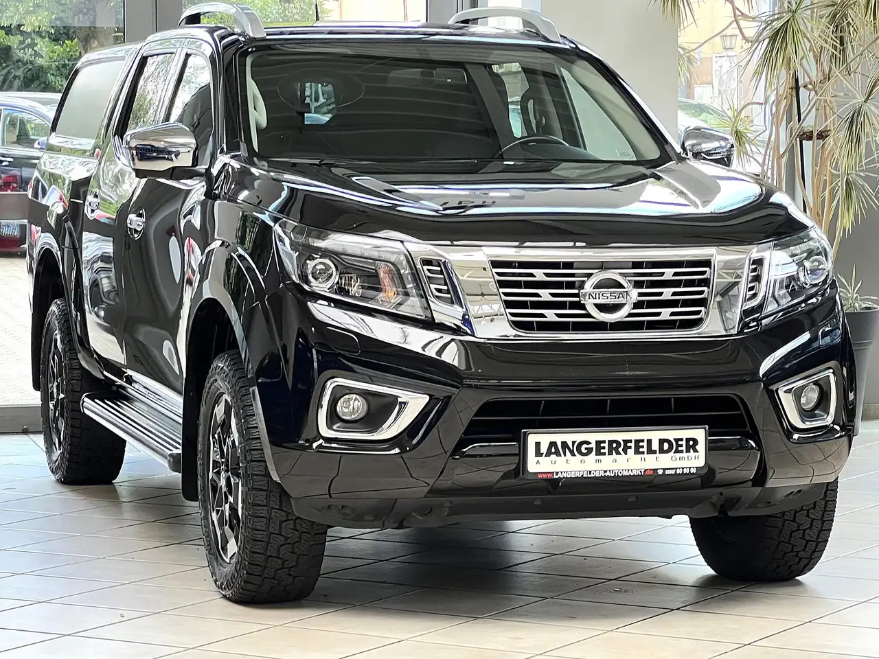 NavaraNavara 4x4 2.3dCi Double Cab STHZG AHK3500KG 360°