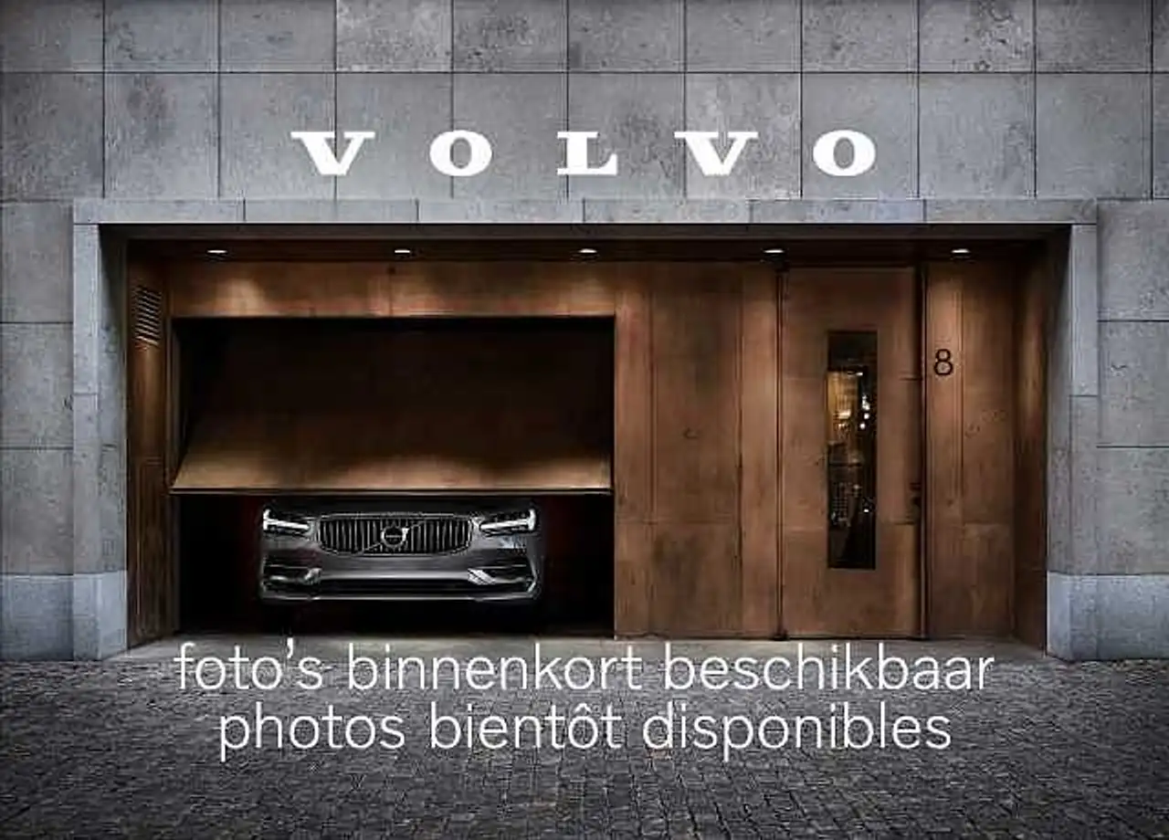 XC40Essential, T2 Automaat Micro hybrid, Benzine