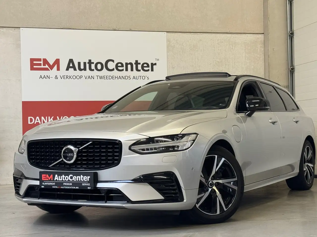 V902.0 T6 AWD PHEV R-Design PANO-CPlay-HK-Memory-FULL