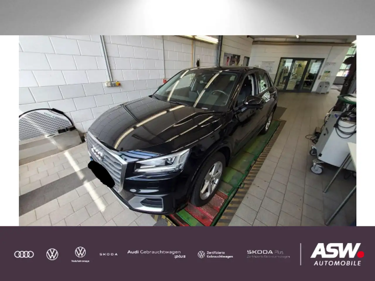 Q2Sport 40TFSI quatt Stron LED Nav PDC PANO AHK