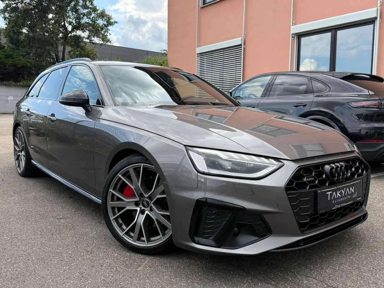 A4Avant 45TDI quattro edition one CARBON S-Line