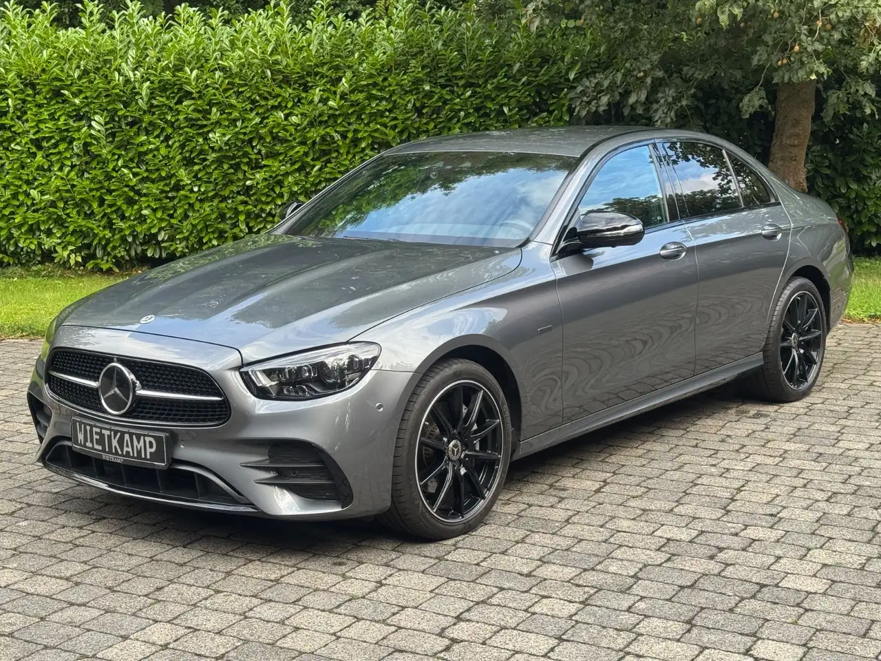 E 300de 4Matic AMG/Night Edition/Junge Sterne