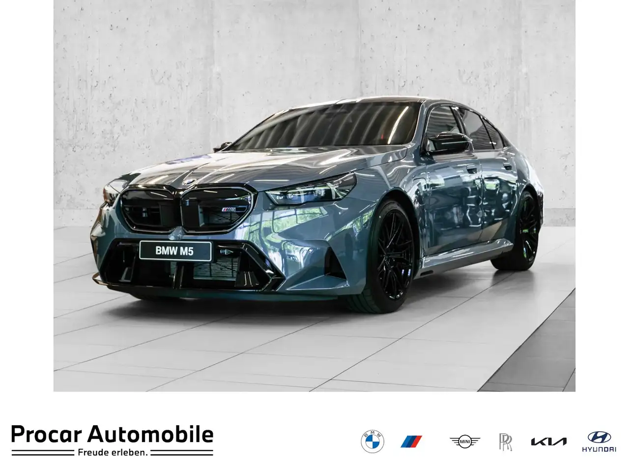 M5Limousine M Sport HUD ACC AHK 360° CAM NAVI LED B&
