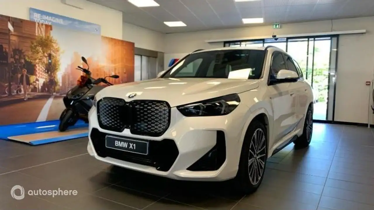X1ieDrive20 204ch M Sport