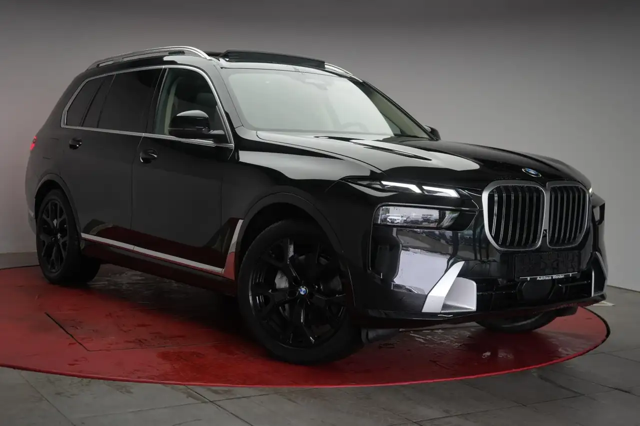 X7xDrive40d Autopilot/Leder/Kamera/Pano/HUD/H&K