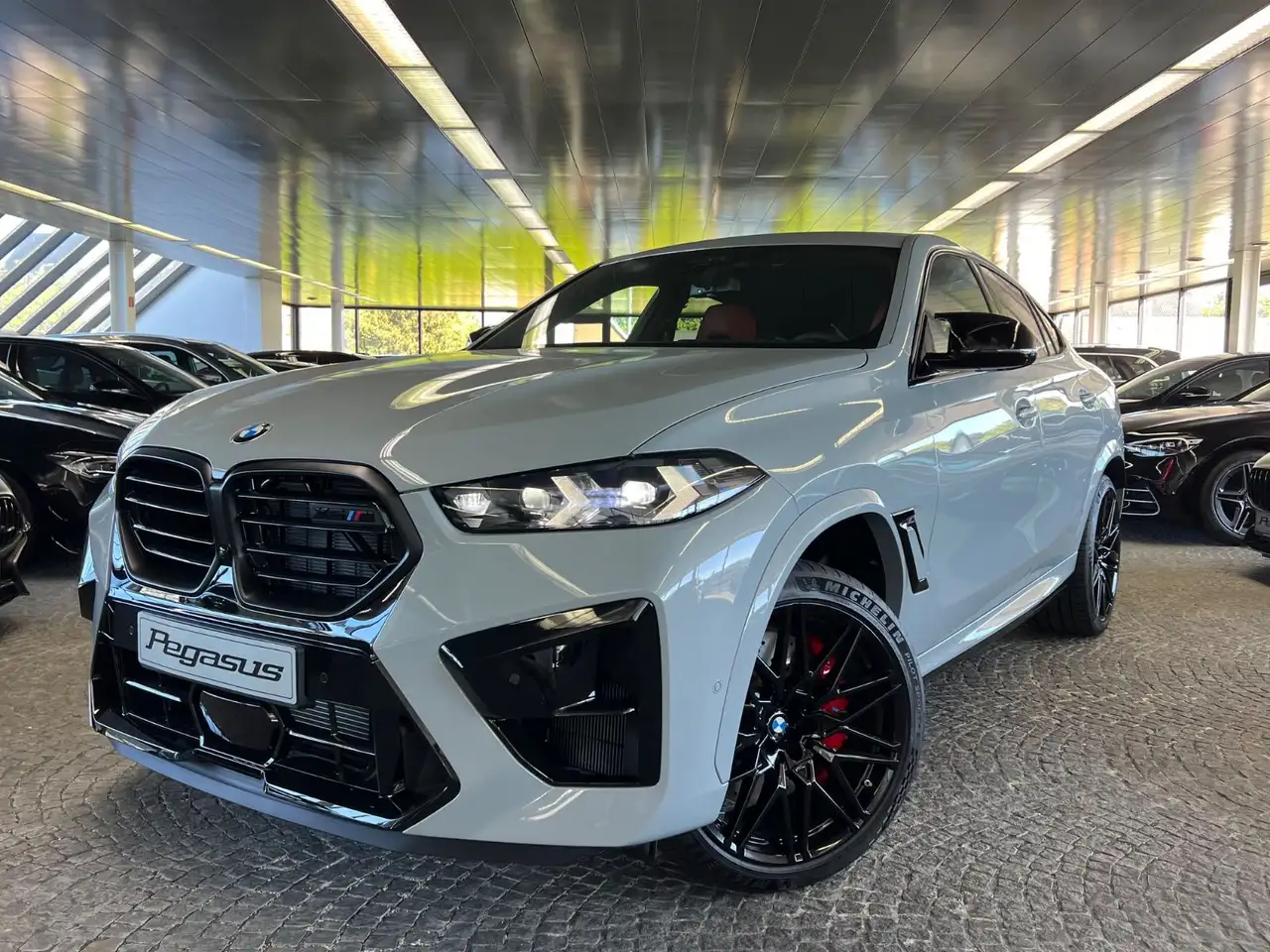 X6 MComp. SKY LOUNGE*CARBON*MASSAGE*SOFT CLOSE