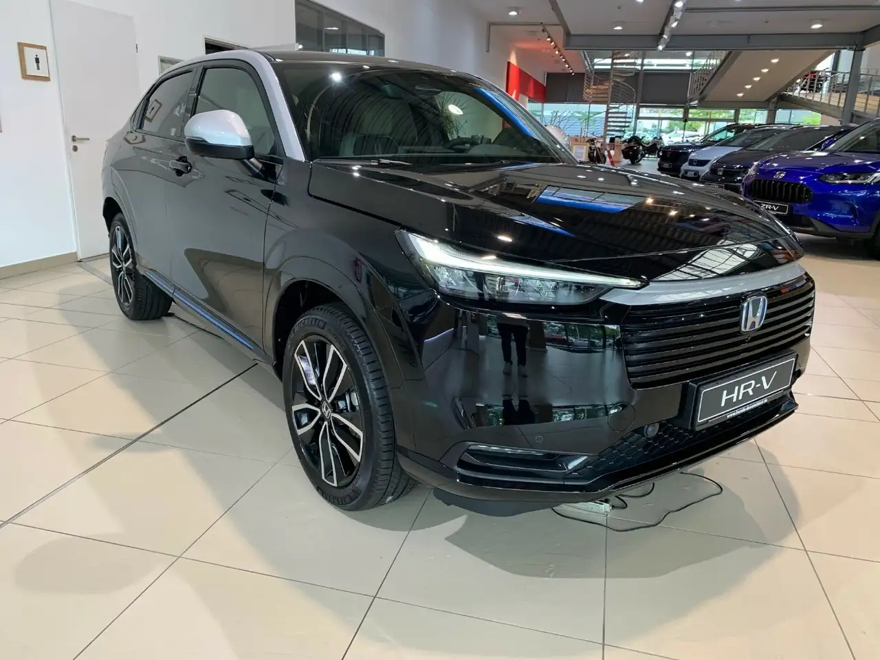 HR-VHybrid 1.5 Advance Style Plus|Pano