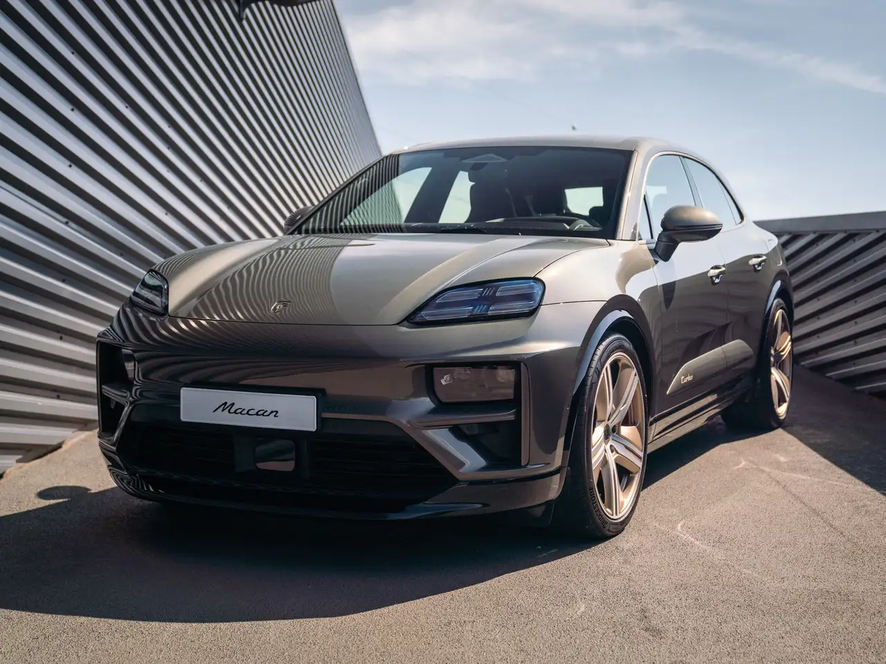 Macane-Macan 100 kW/h Turbo