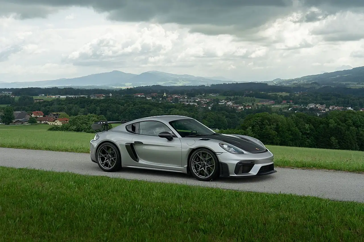 Cayman718 Cayman GT4 RS *Weissach*Keramik*Lift*
