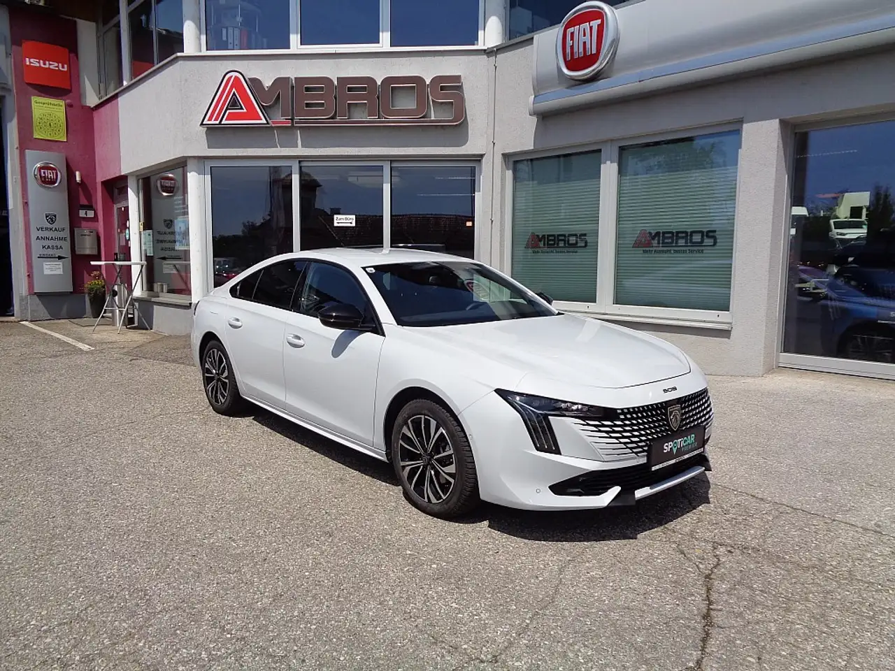 5081,5 BlueHDi 130 EAT8 Allure Automatik 8.500KM T...