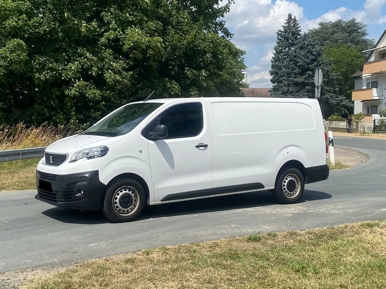 ExpertPeugeot Boxer 2.0 BlueHDI Klima PDC RFK NAVI L3