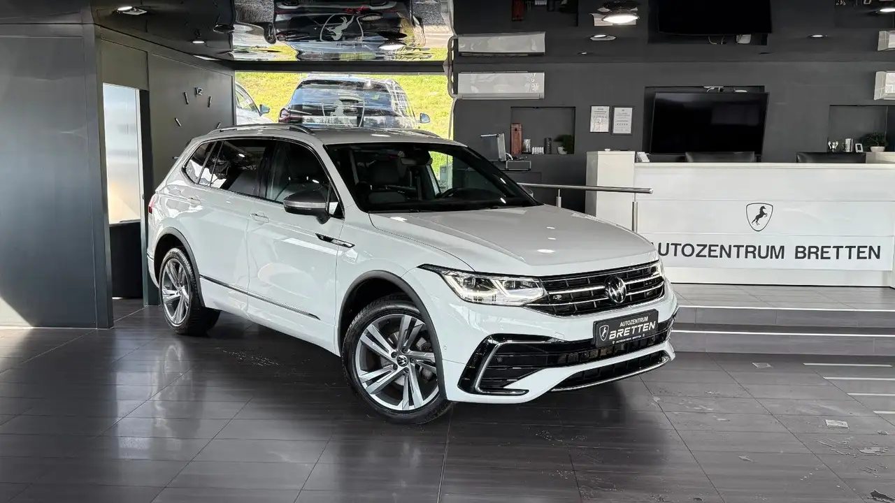 Tiguan AllspaceR-Line DSG*4M*Kamera*ACC*Matrix