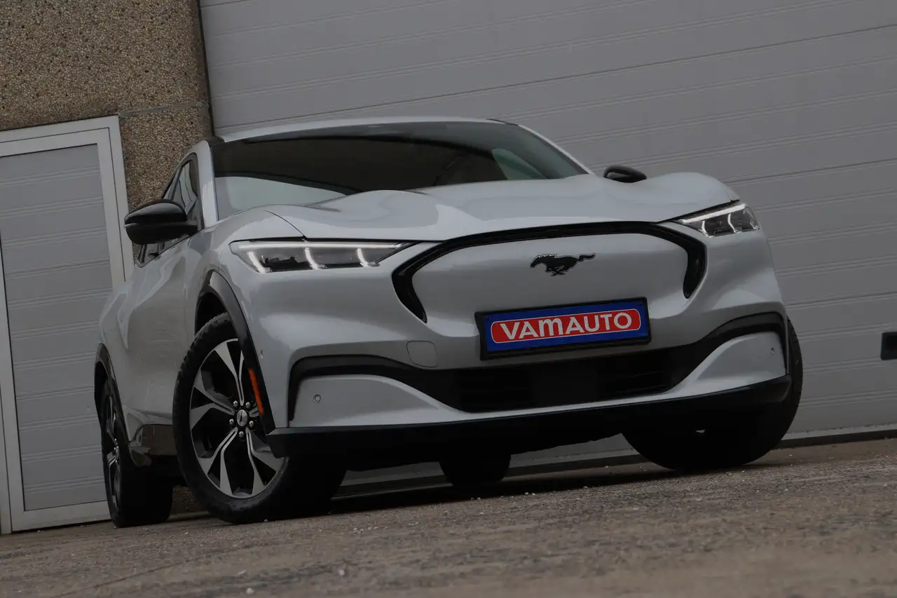 Mustang Mach-EPremium - Leder/360/BlindSpot/Keyless/AdaptiveCC