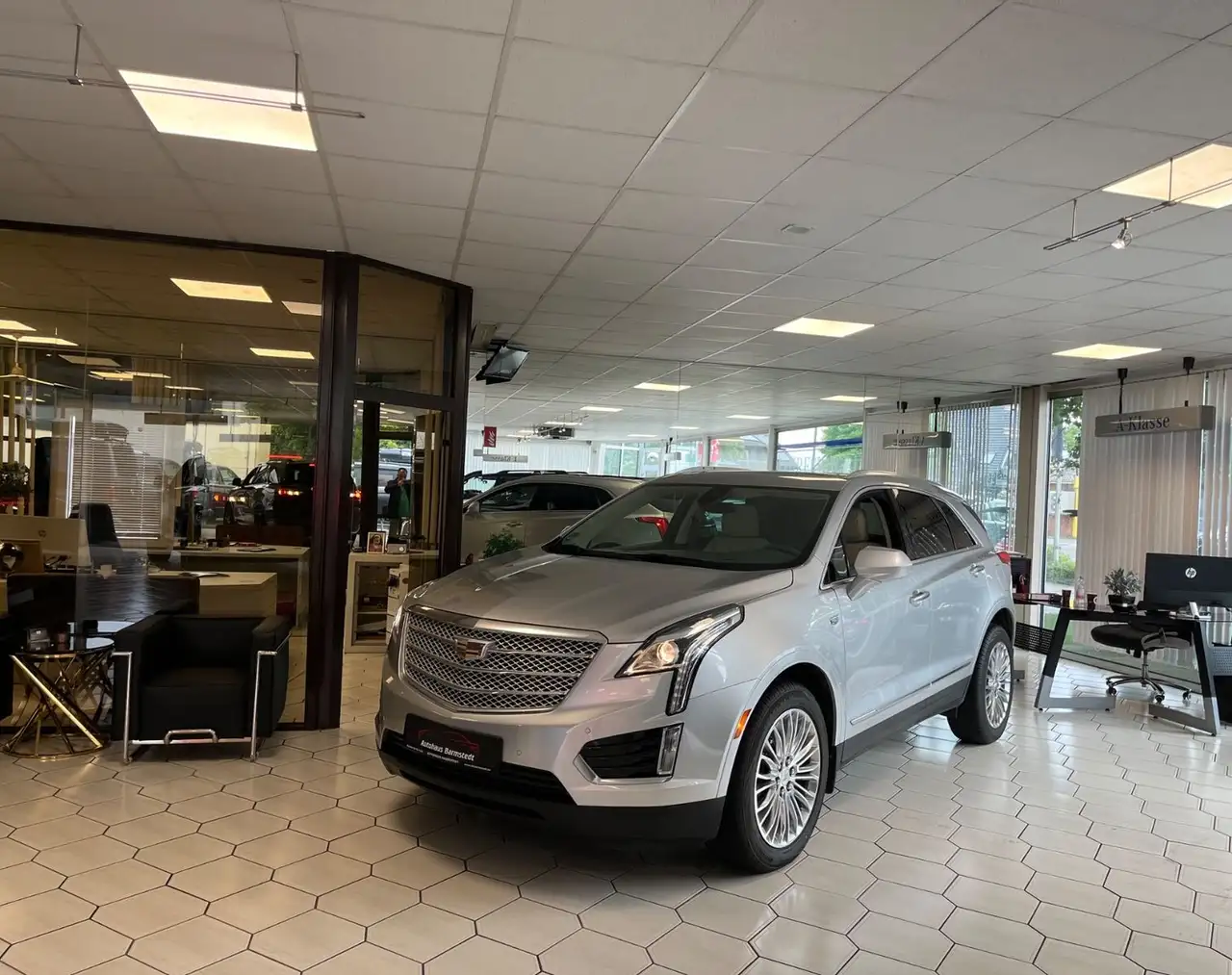 XT53.6 V6  Luxury- Panamera