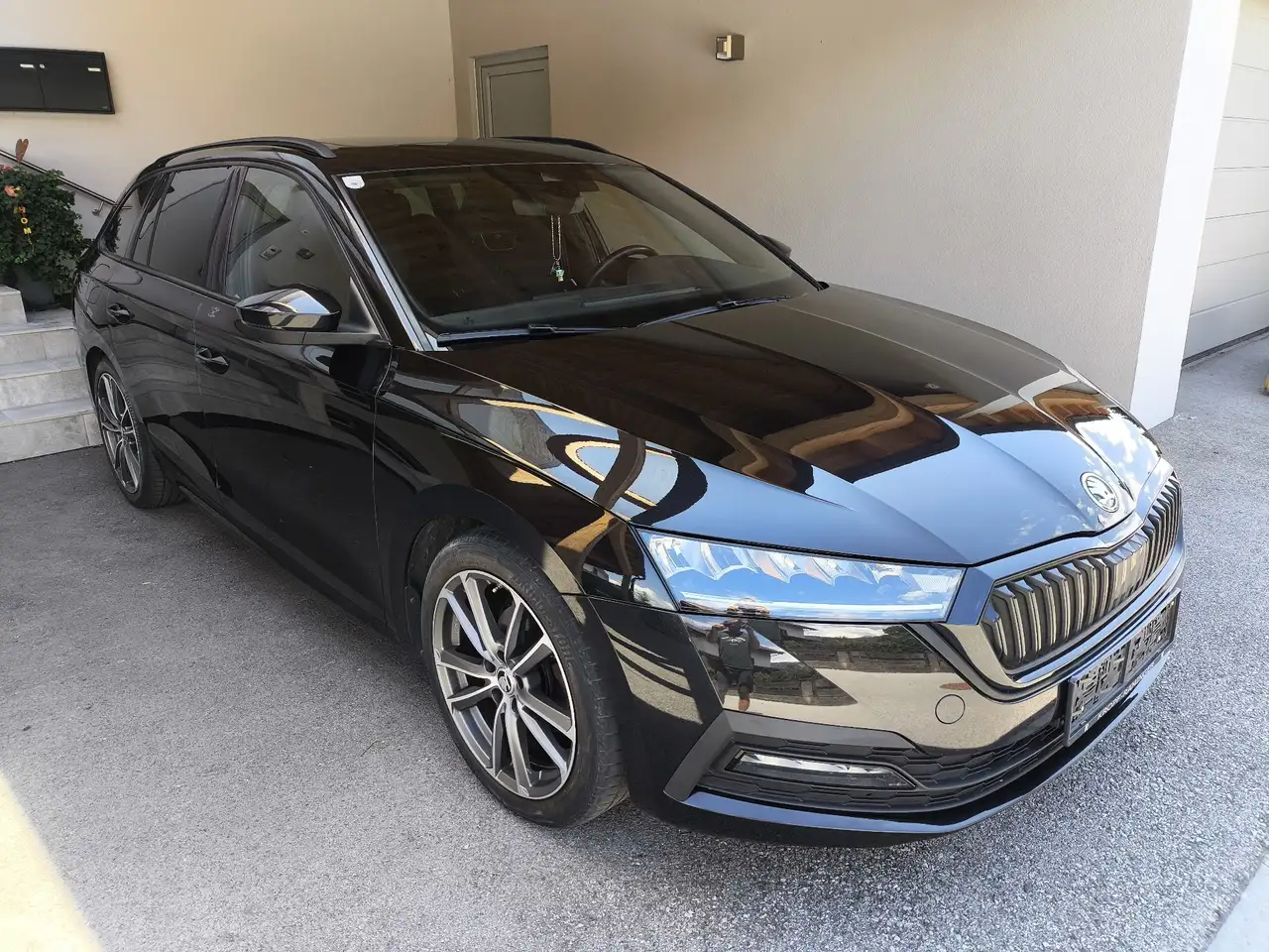 OctaviaCombi 1.0 TSI Ambition SPORTLINE Panoramadach