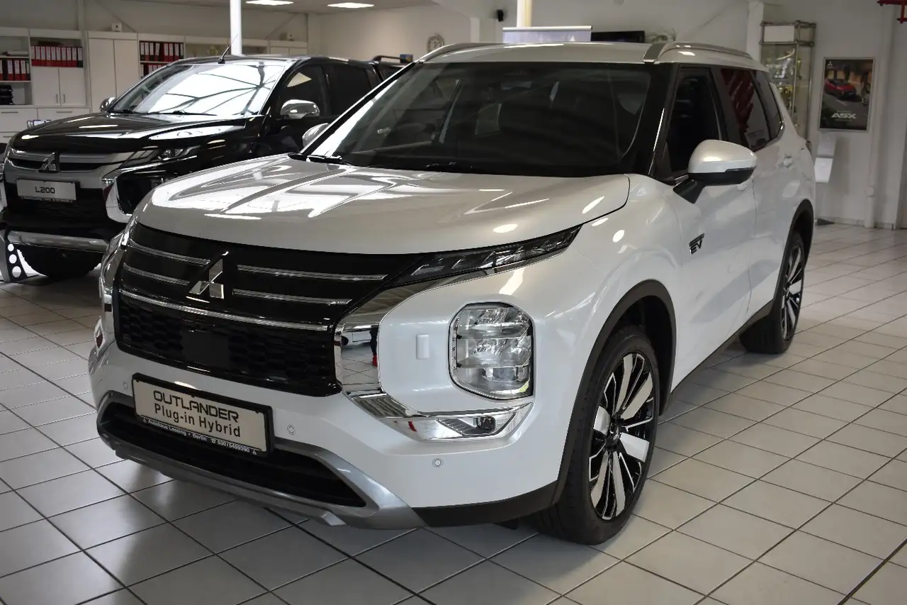 Outlander2.4L PHEV Intro Edition
