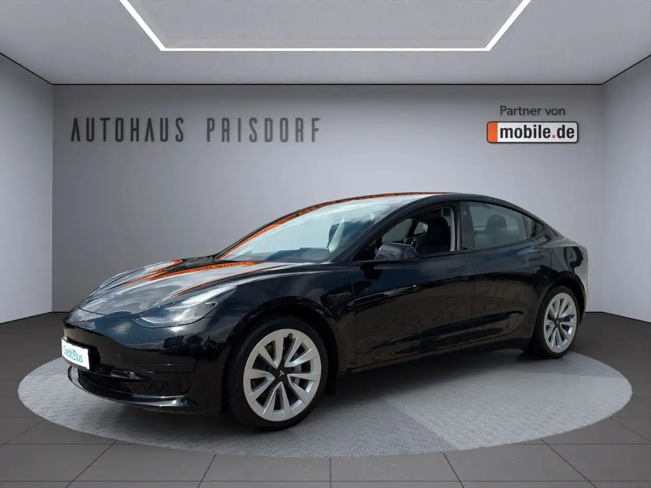 Model 3Standard Range Plus/Wärmepumpe/Facelift/