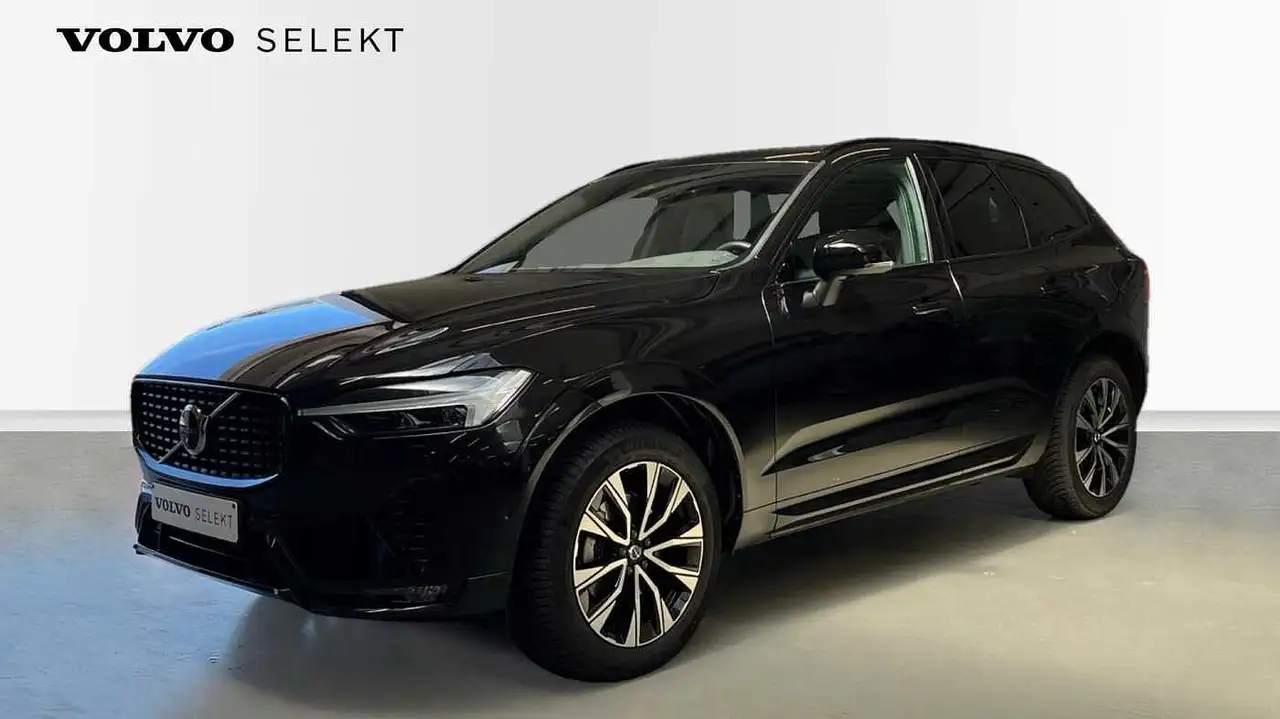 XC60Plus Dark B5 AWD Mild hybride | Adpt Cruise | 360°