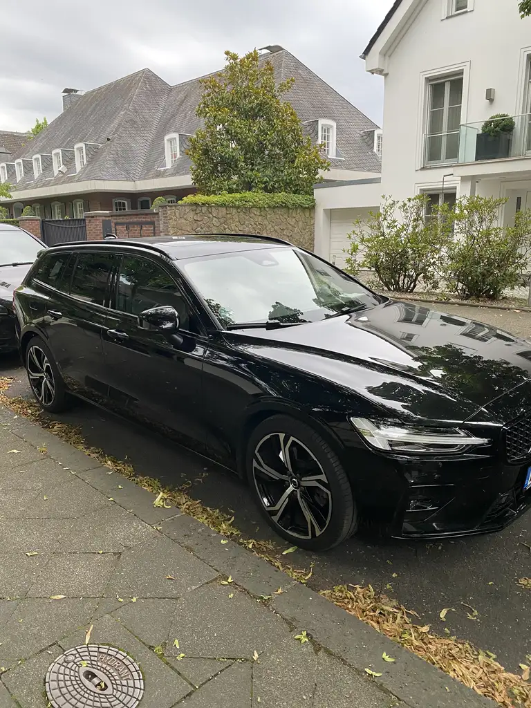 V60B4 D Plus Dark