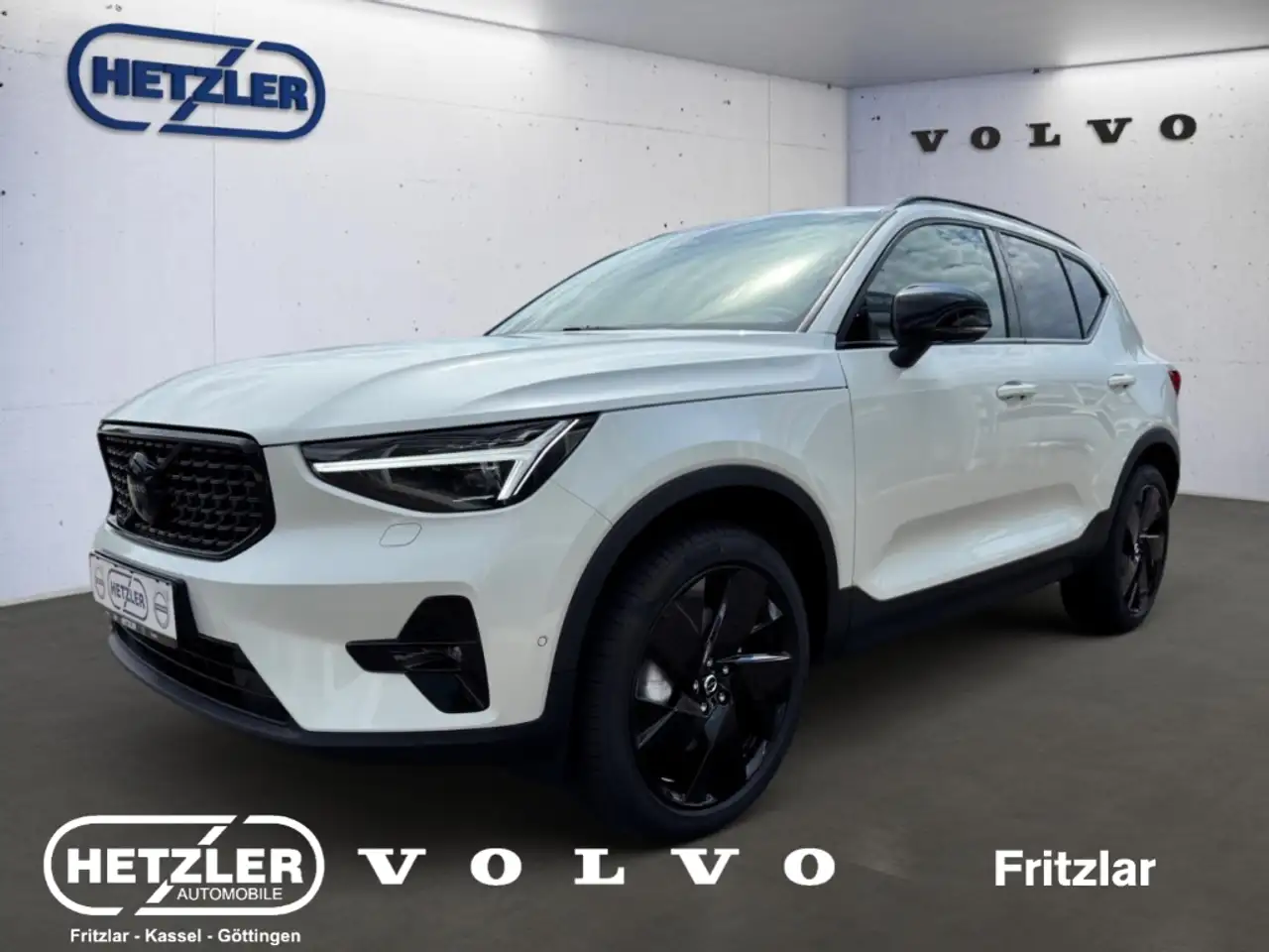 XC40Plus Black Edition 2WD B3 EU6e AHK Digitales Cockp
