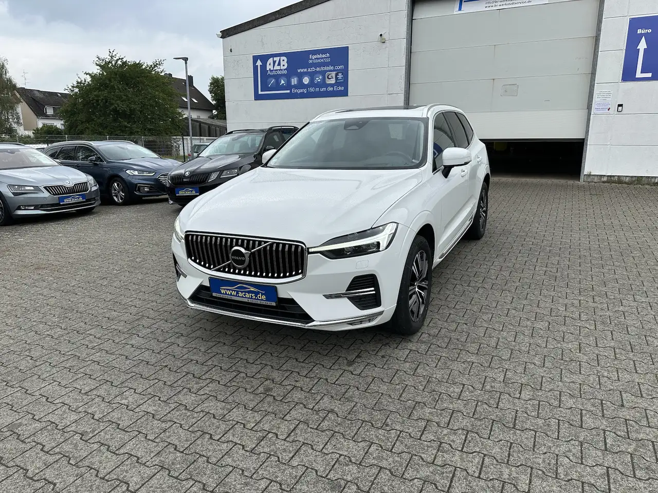 XC60Inscription AWD 2,0 Navi LED Leder ACC St-Heiz P-D