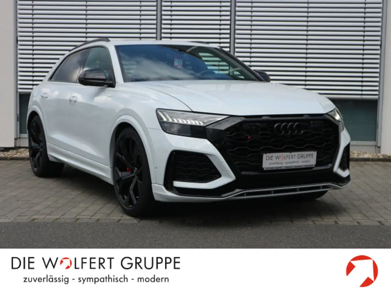 RS Q8quattro PANO+KERAMIK+AHK+HEADUP+ACC+MATRIX