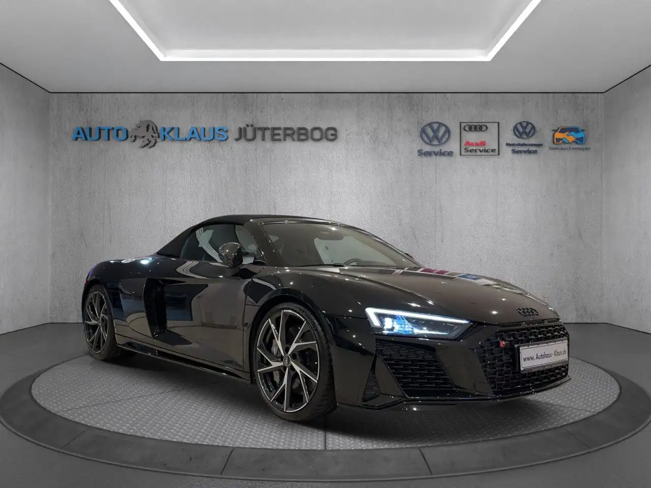 R85.2 FSI quattro Spyder performance