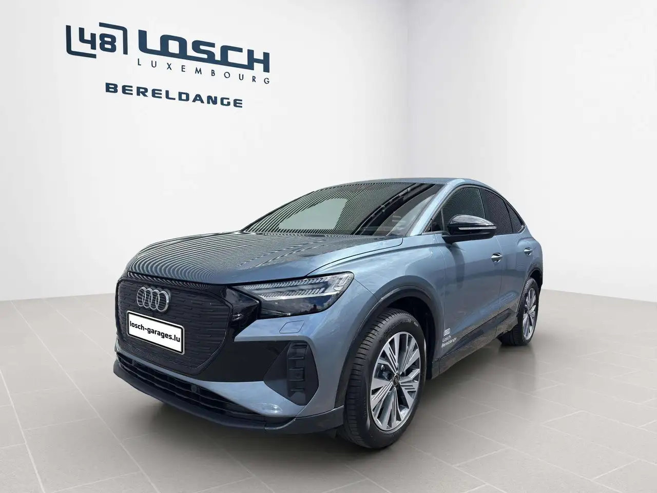 Q4 e-trone-tron 45 Sportback