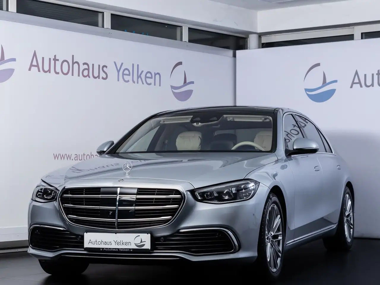 S 5804Matic L AHK*STD-HZ*PANO*CHAUFFEUR*D-LIGHT