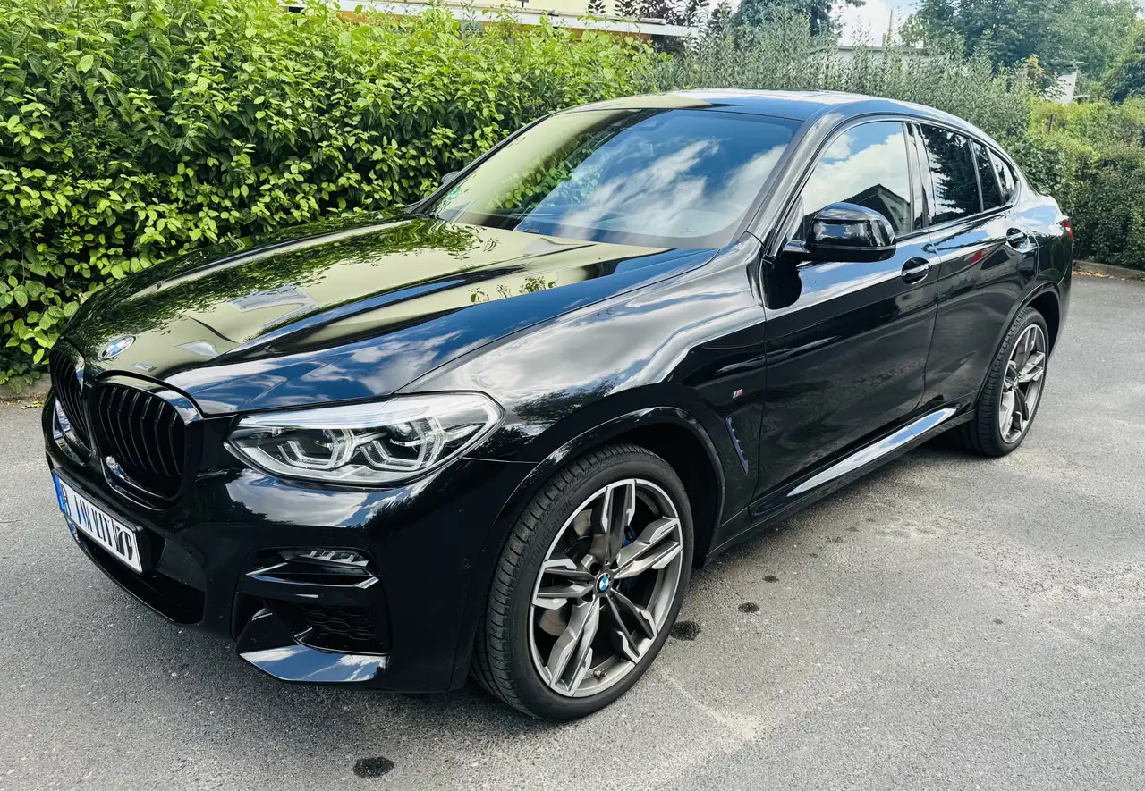 X4 MM40i | 21" | 8-fach | Harman Kardon | Panorama