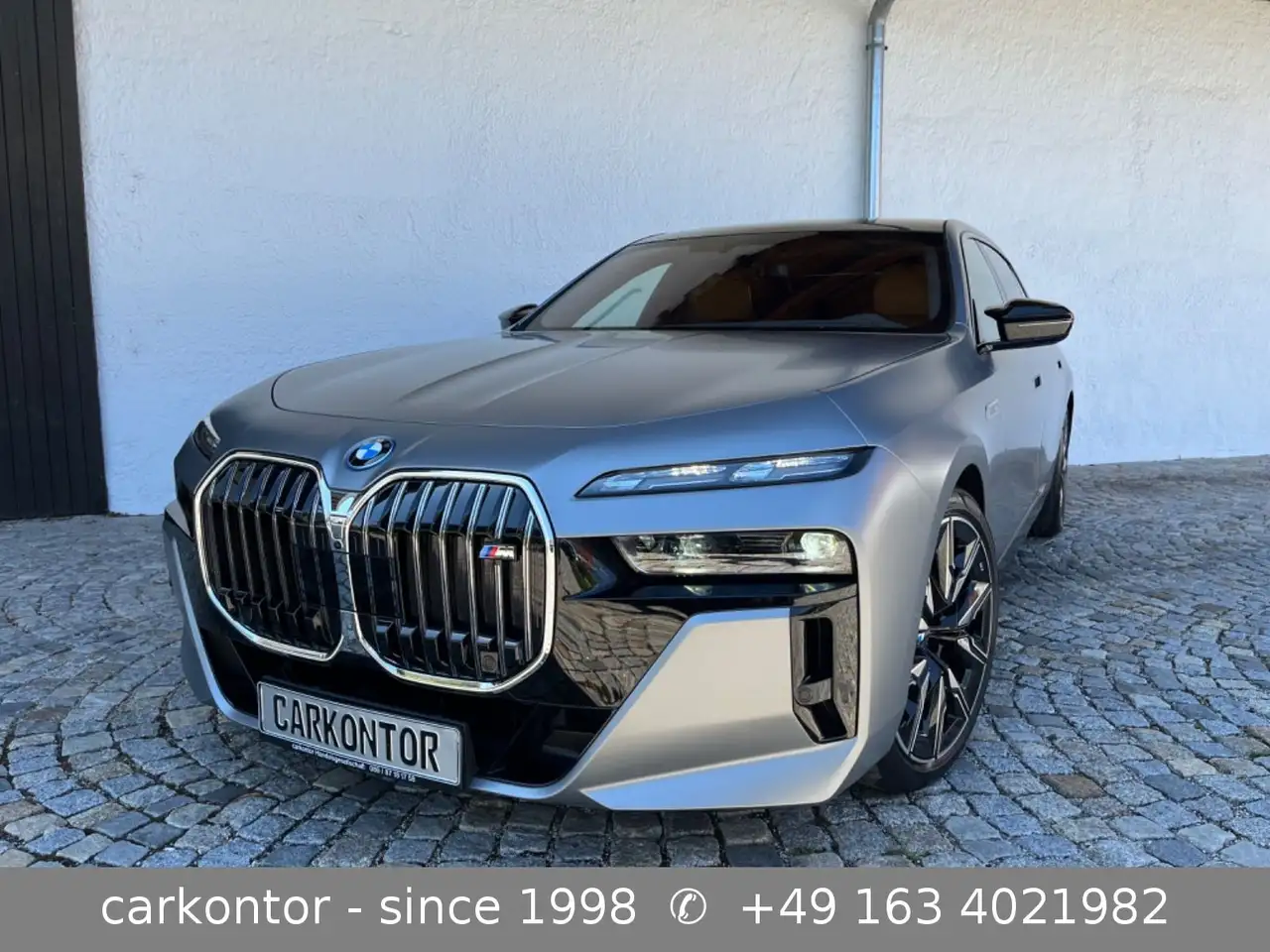 i7xDr M70 *M SPORT*FROZEN*LOUNGE SEAT*DIAMOND*