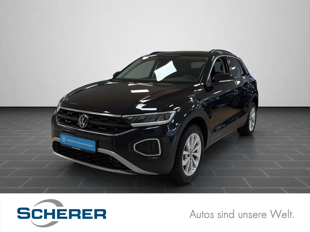 T-Roc1.5 TSI Life ACT DSG NAVI SHZ 17" RearView