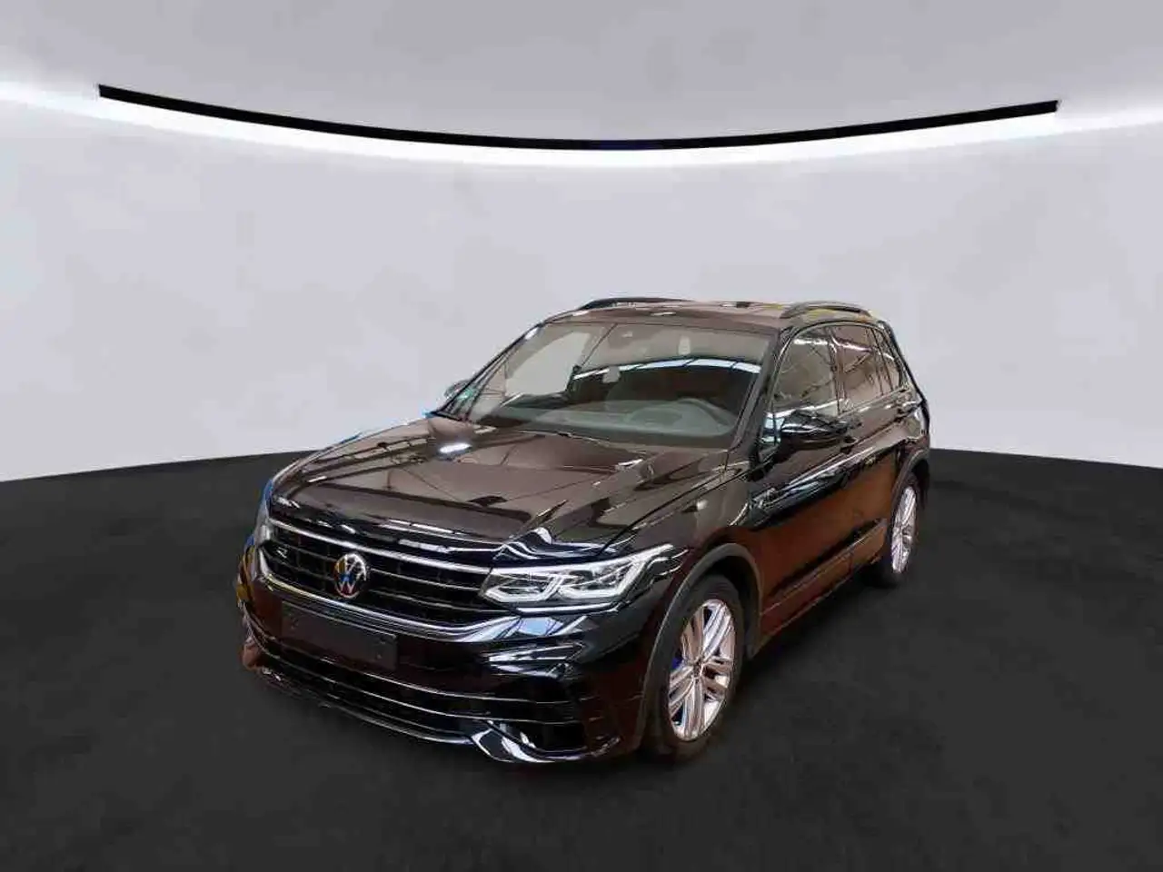 TiguanR *AKRAPOVIC* Pano HUD Keyless 21LM Pano