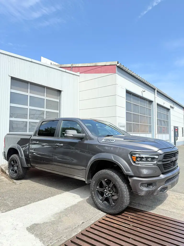 RAMBig Horn 5.7 Liter V8