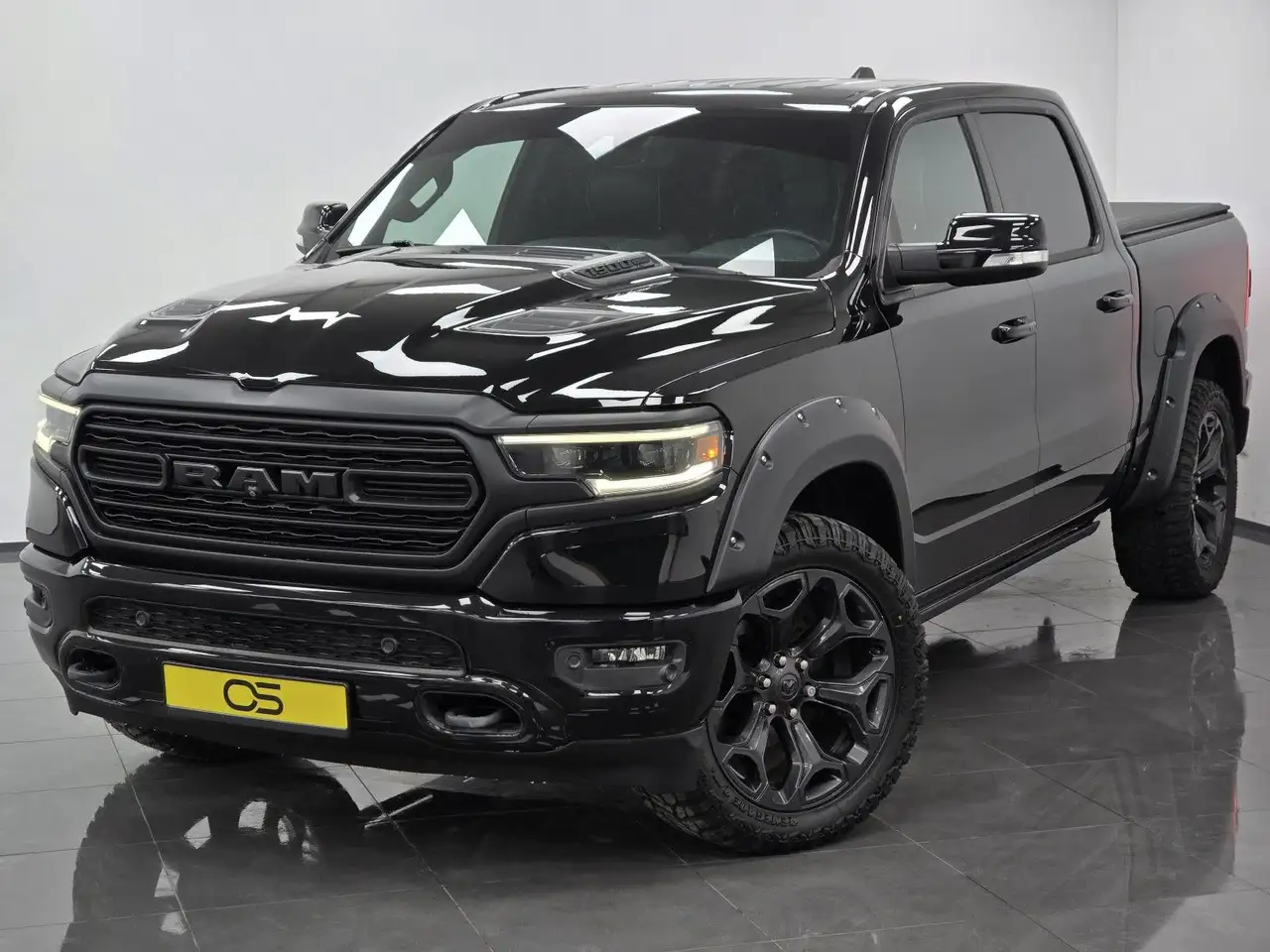 RAM5.7 V8 HEMI *LIMITED*12"Display 360*Garantie