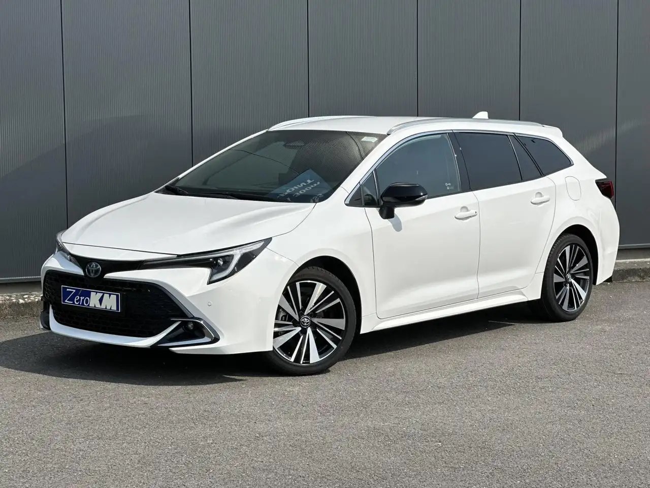 Corolla1.8 Hybrid 140 Sport avec Pack Confort