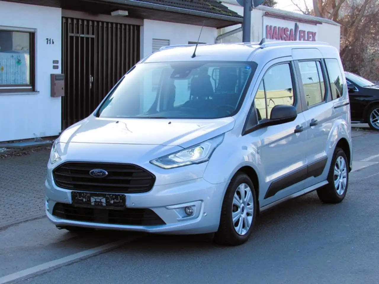 Transit Connect5Sitze AUTOM Navi Klima PDC 1.HD
