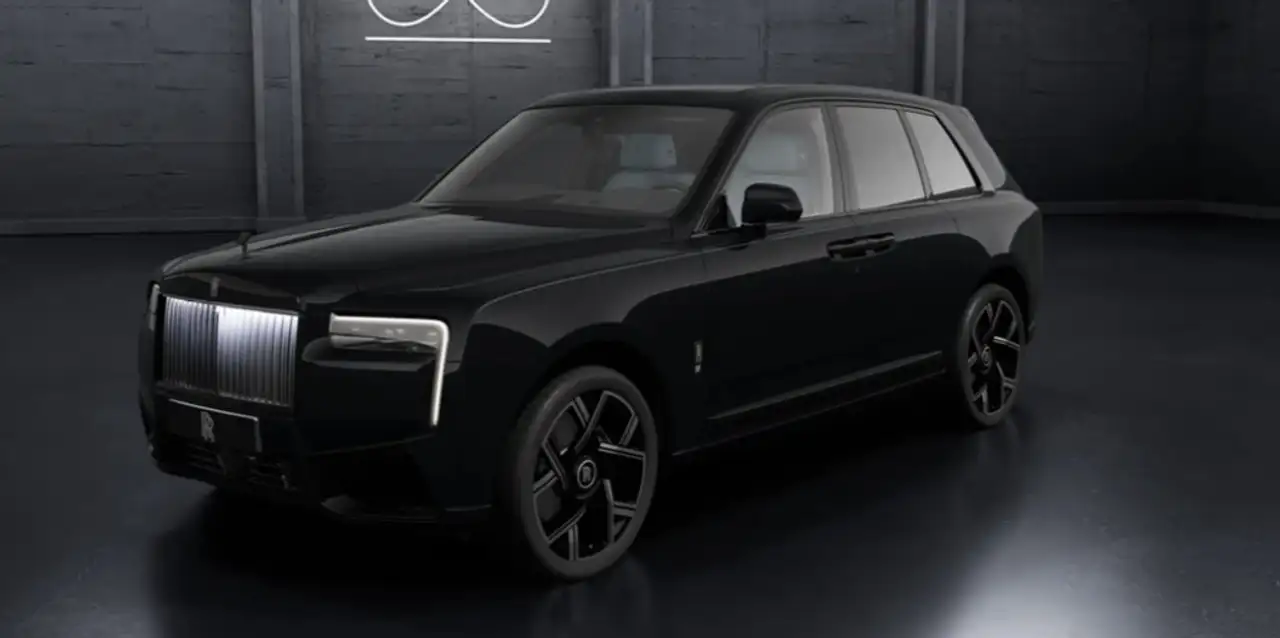 CullinanBLACK BADGE |2025| 4 Seats | September