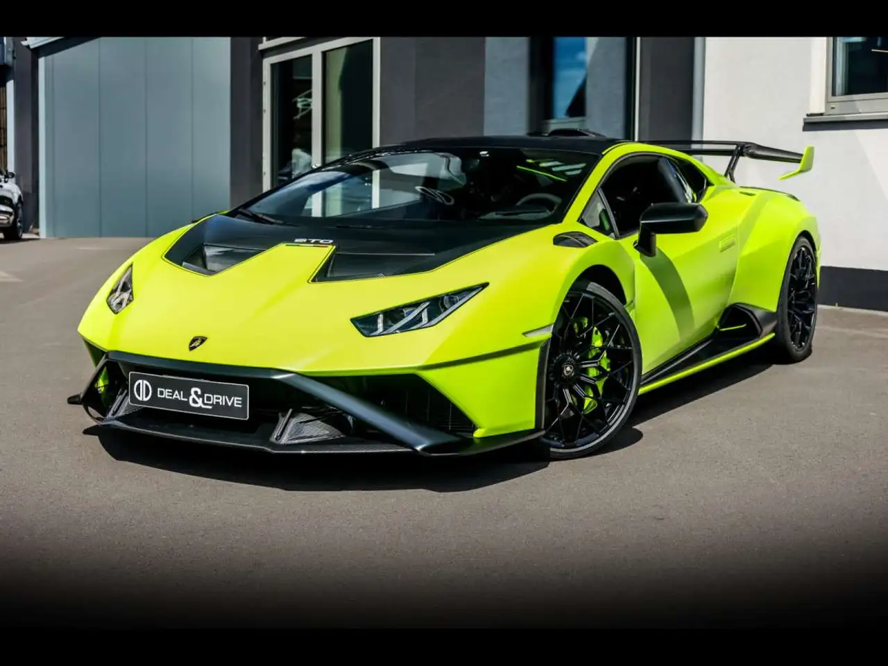 HuracánSTOAD PERSONAMBALBONI EXHAUSTLIVERYPPFLIFT